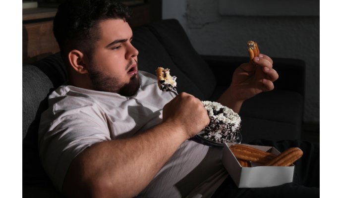 Binge eating disorder cos'è il disturbo da alimentazione incontrollata Binge eating disorder cos'è il disturbo da alimentazione incontrollata