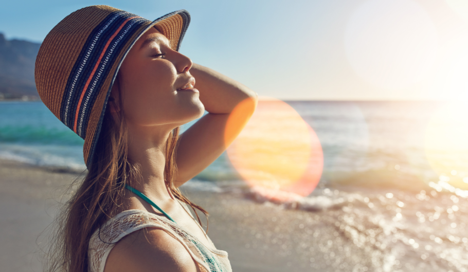 Pelle e sole: come prepararsi dall’interno