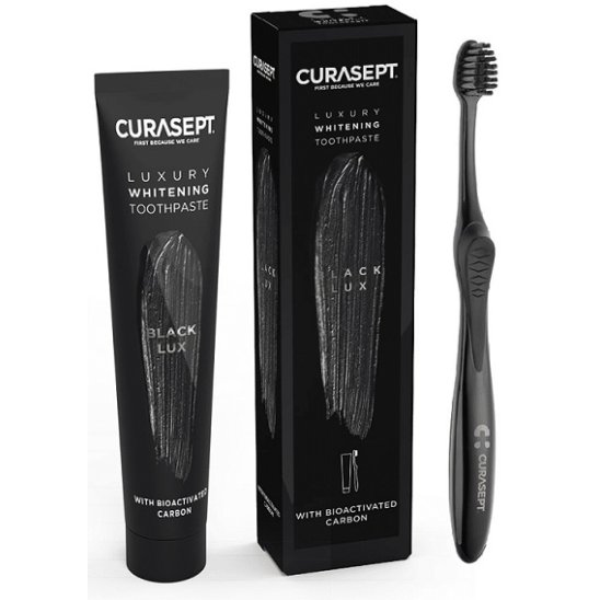 Curasept Luxury Black Lux - Dentifricio sbiancante al carbone bioattivo + Spazzolino sbiancante al carbone attivo - 75 ml Curasept Luxury Black Lux - Dentifricio sbiancante al carbone bioattivo + Spazzolino sbiancante al carbone attivo - 75 ml